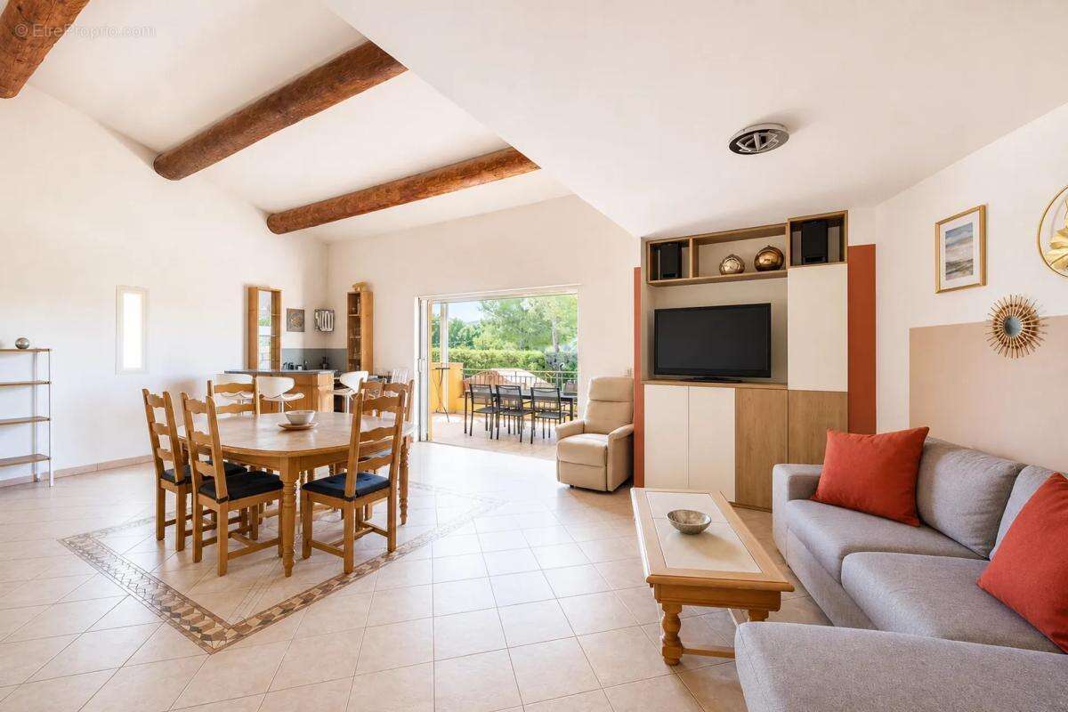 Maison à BOUC-BEL-AIR