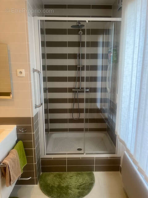 Maison à PETITE-FORET