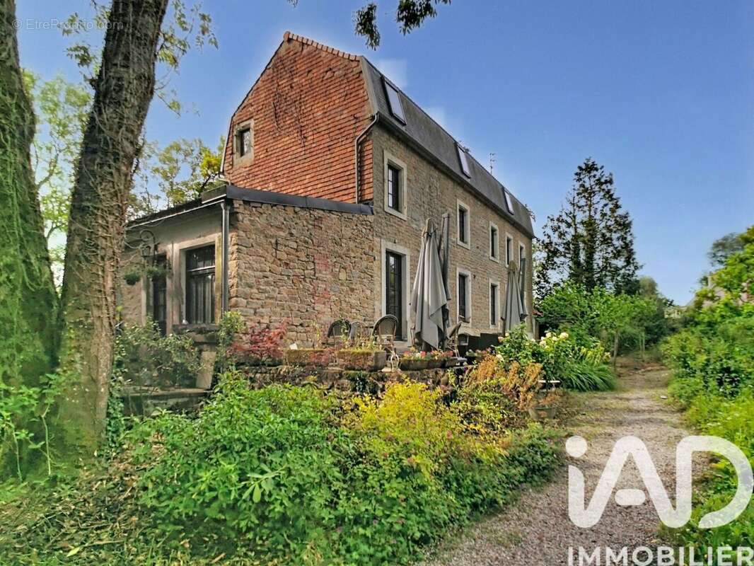 Photo 2 - Maison à LA CAPELLE-LES-BOULOGNE