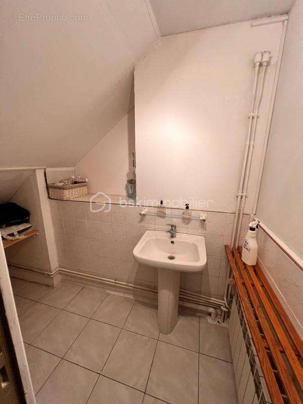 Maison à MAREST-SUR-MATZ