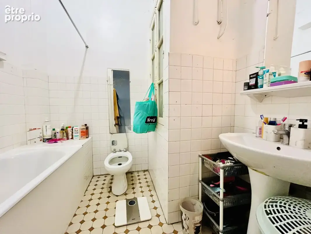 Appartement T3 traversant avec ascenseur   Baille Marseille - photo 4