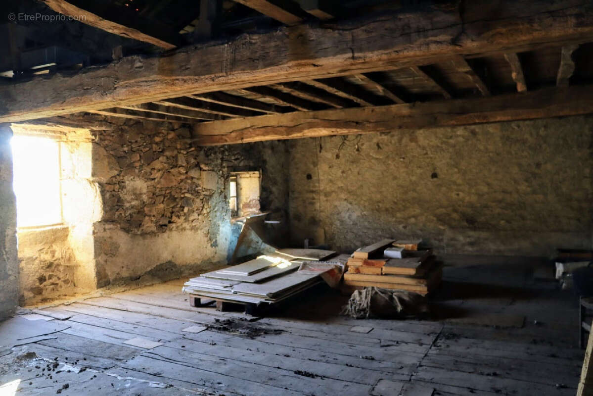 Maison à ROCHECHOUART