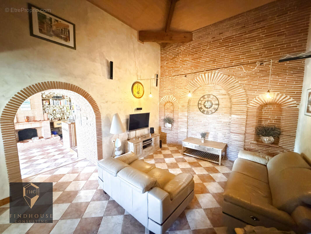 Maison à L'ISLE-EN-DODON