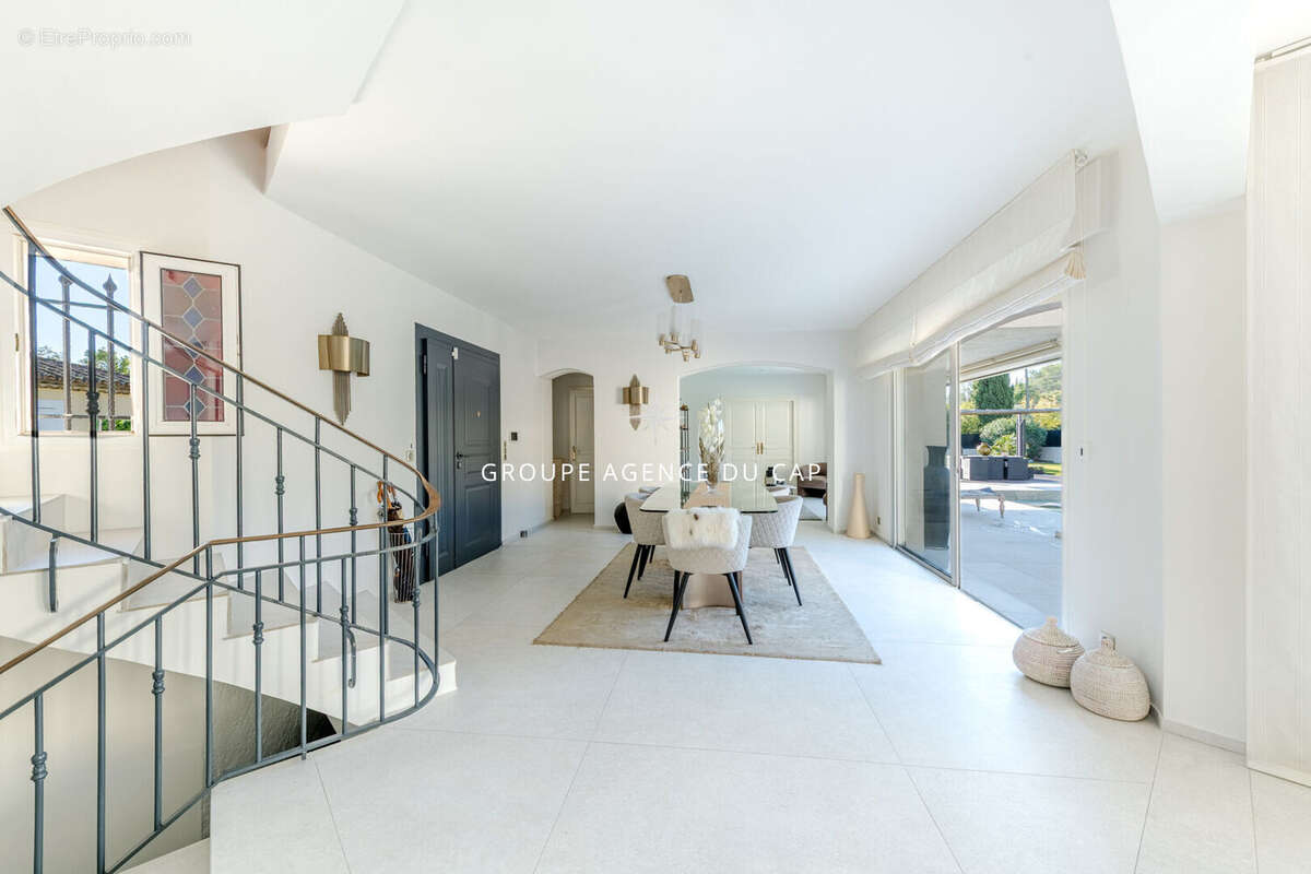 Maison à SAINT-RAPHAEL