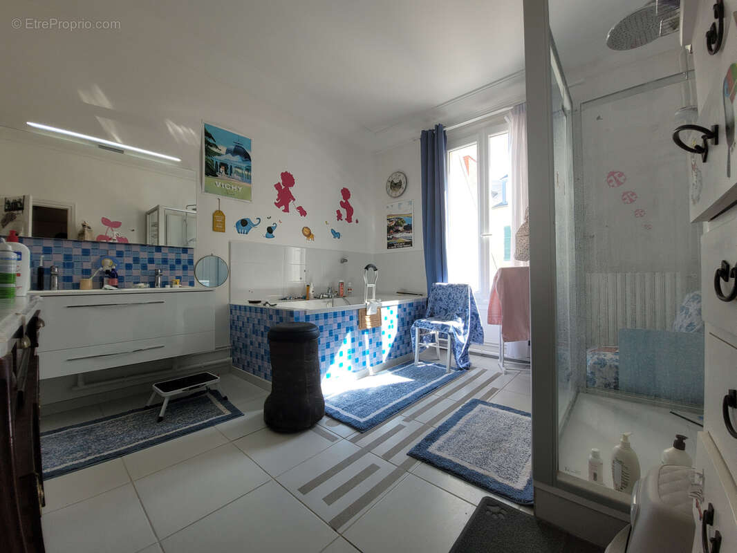 Appartement à VICHY