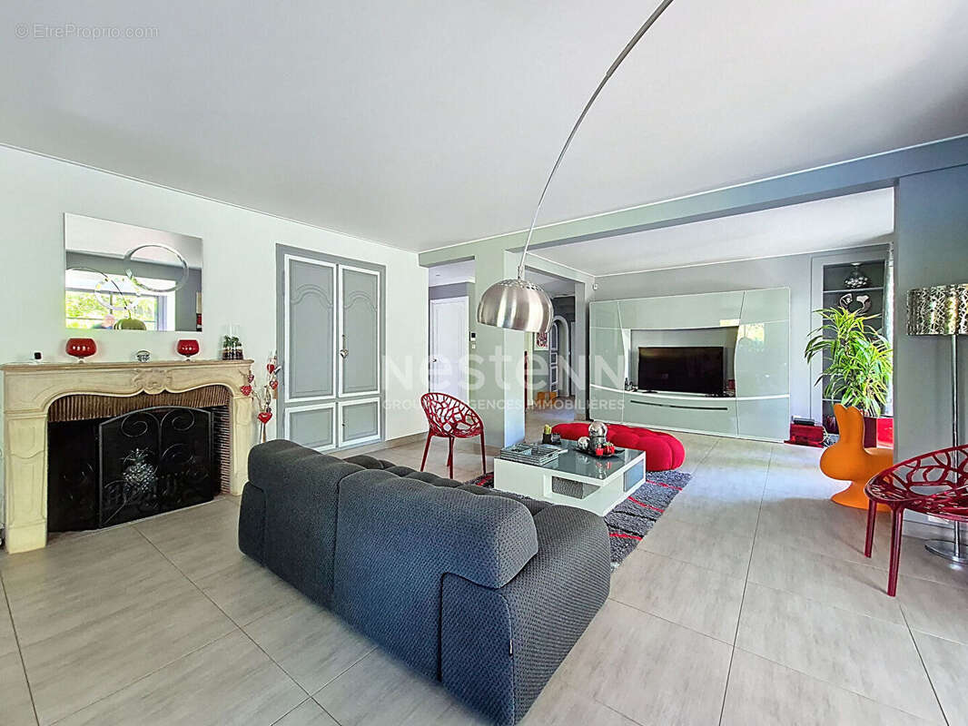 Maison Lamorlaye 7 pièce(s) 226 m2, parc 4000 m² avec piscine chauffée - photo 5