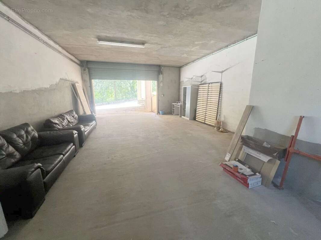 Un Havre de Paix - Maison Familiale Rénovée dans un Parc Boisé et Intime - photo 12