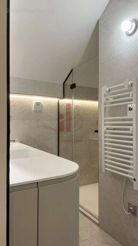 Appartement à FONTAINEBLEAU