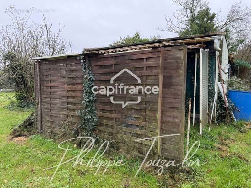 Terrain à CHATELLERAULT