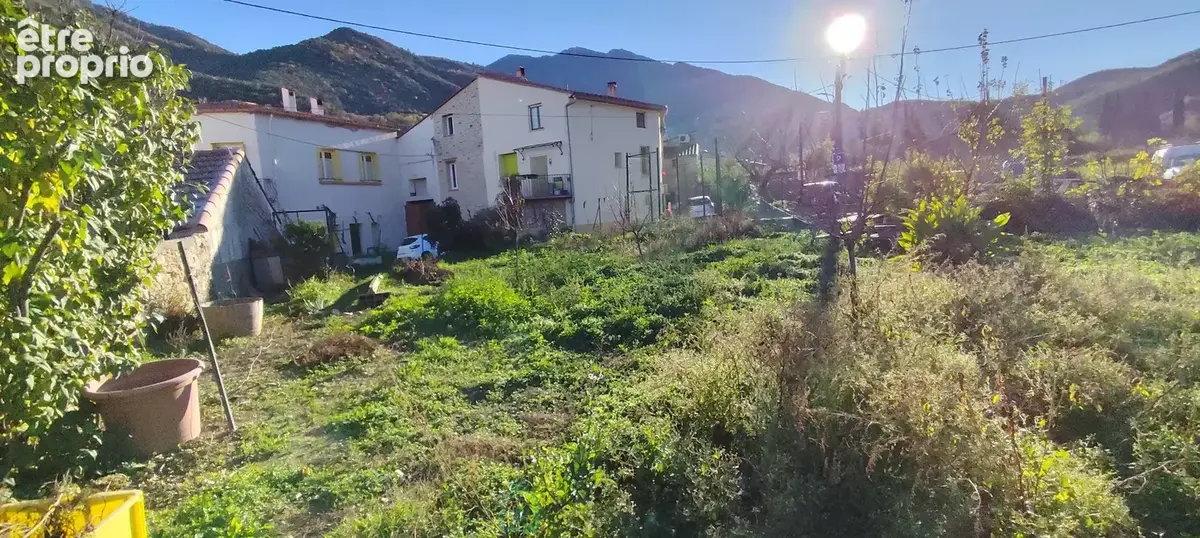 Terrain constructible 340m² hors lotissement - photo 2