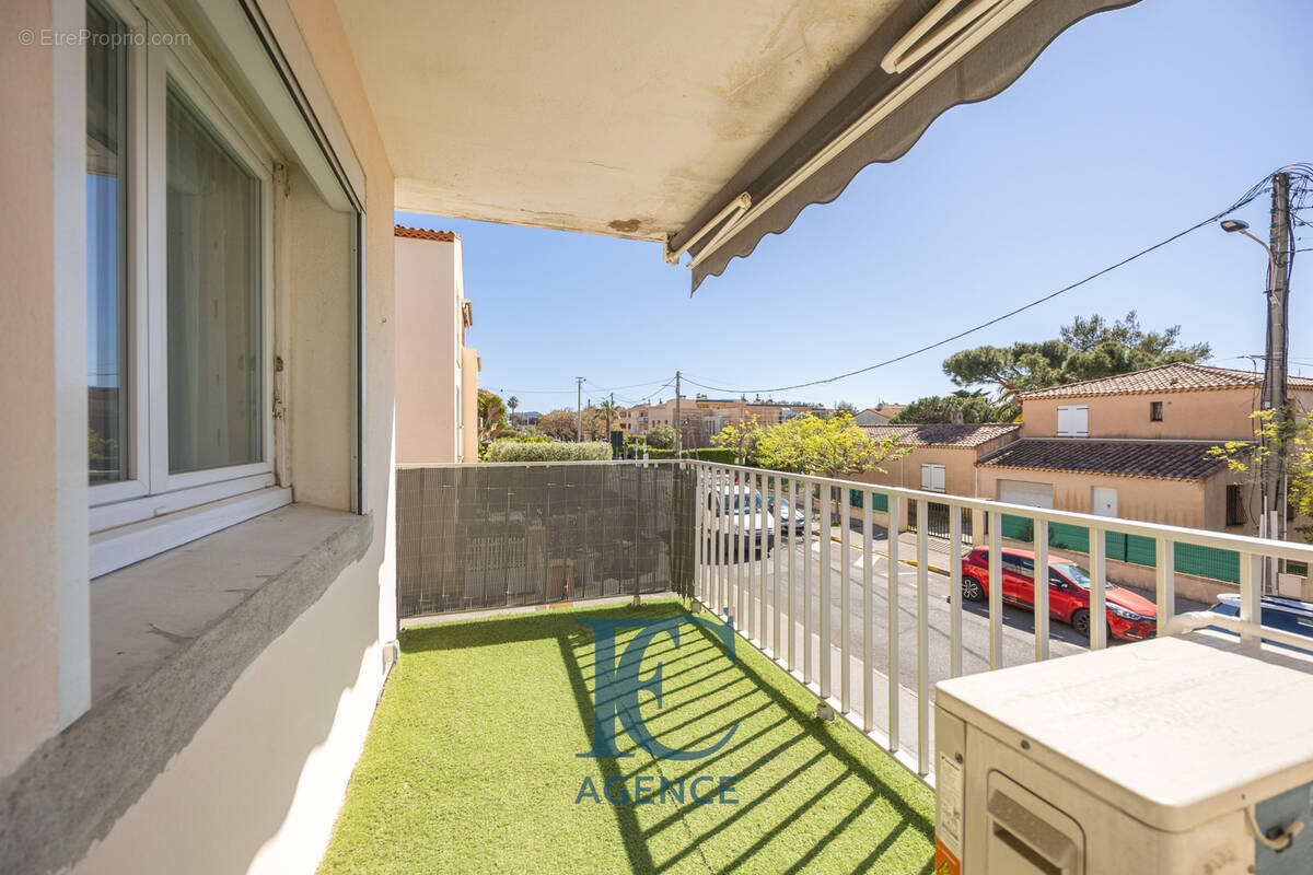 Appartement à SANARY-SUR-MER