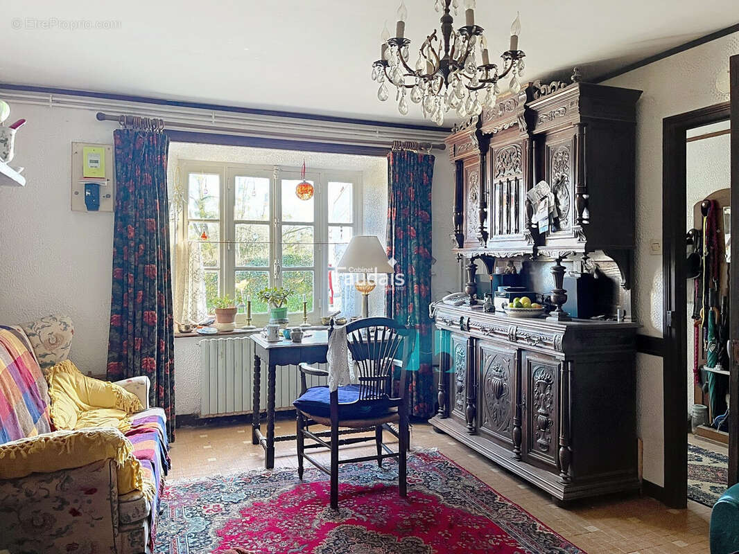Maison 81 m² à Cametours  - photo 2