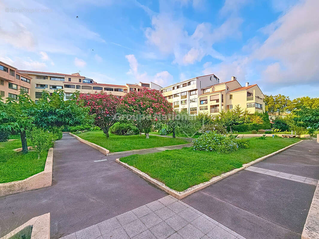 Appartement à FREJUS