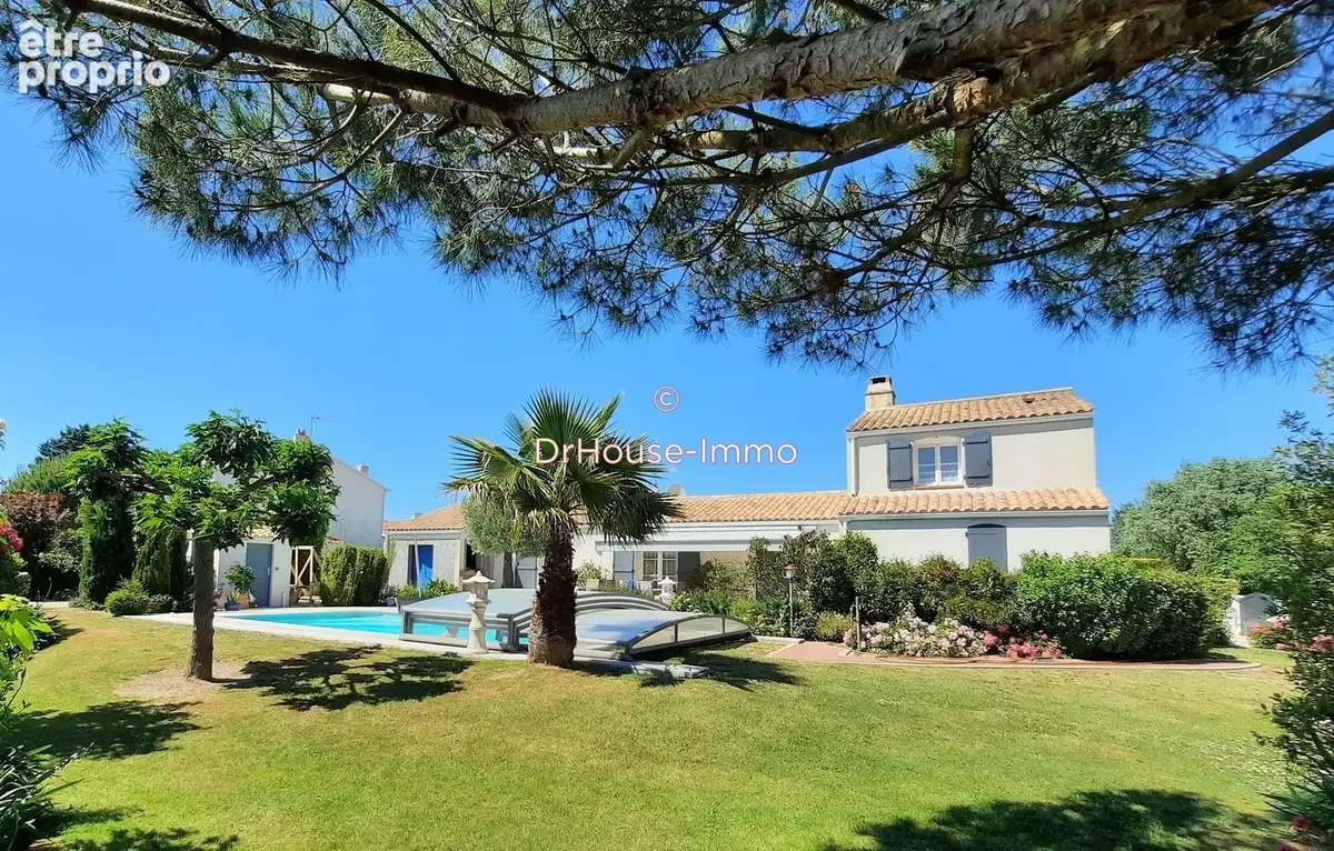Maison 6 pièces 150 m² à vendre à Notre-Dame-De-Monts (85690) - photo 3