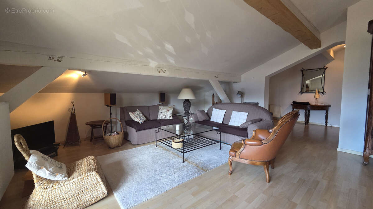 Appartement à ARACHES-LA-FRASSE