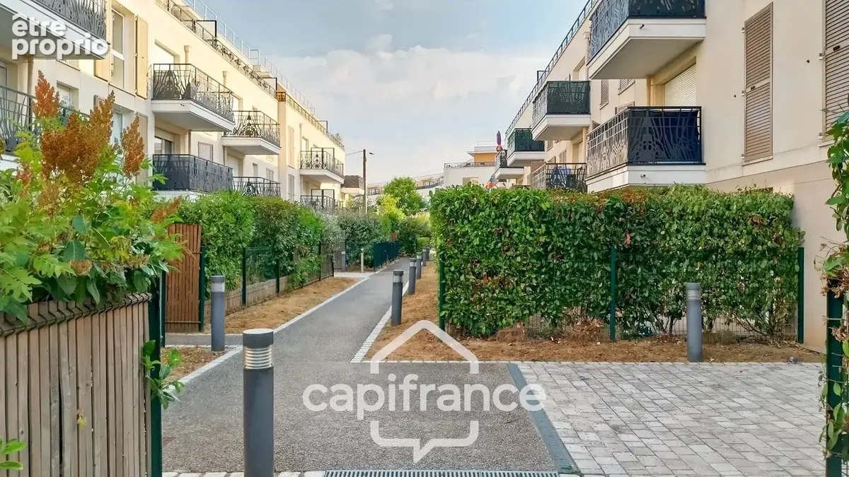 Pontault-Combault-Appartement 2 pièces-Très bon état- Résidence de 2017-Jardin-terrasse-Parking-lumineux-Bien agencé - photo 16