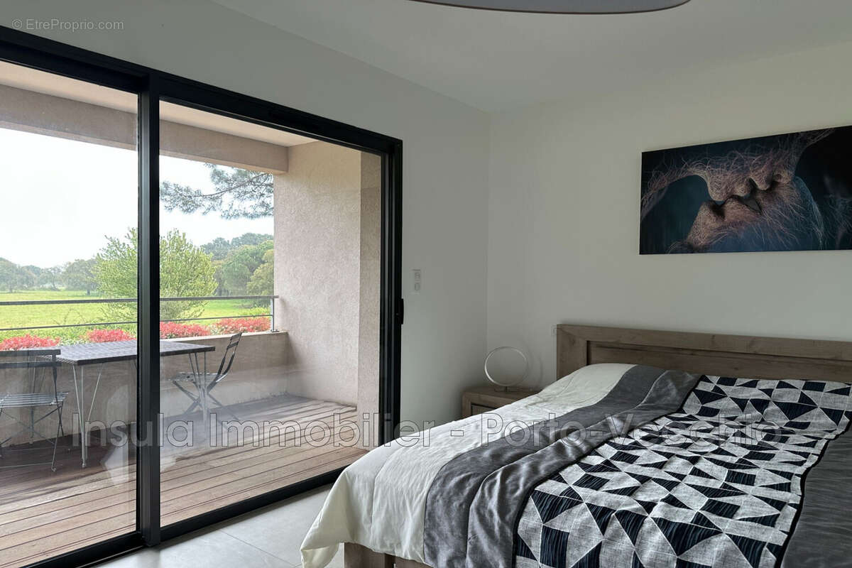 Appartement à LECCI