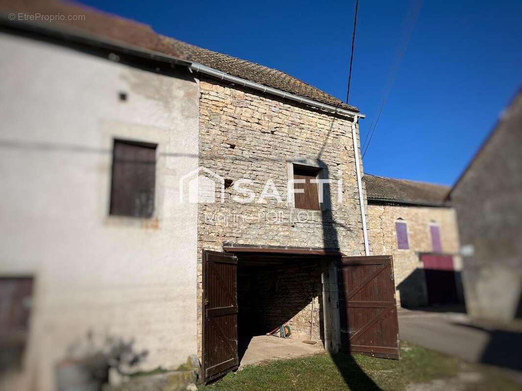 Photo 4 - Appartement à DETAIN-ET-BRUANT