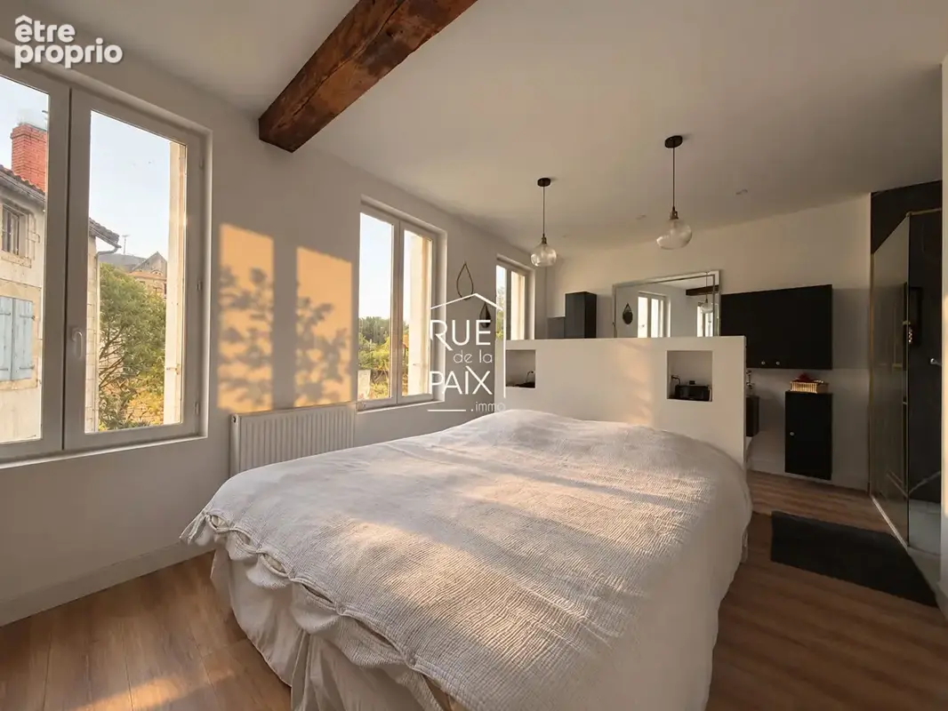 Maison de ville rénovée avec soin et prête à vous accueillir ! - photo 6
