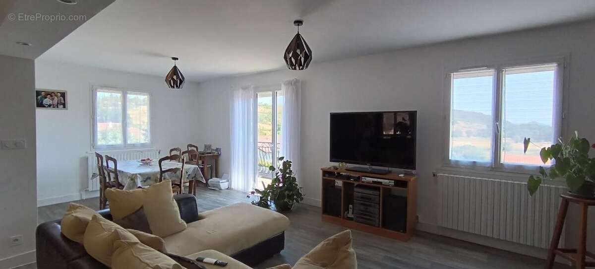 Maison à vendre 8 pièces ORBEIL (63) - photo 10