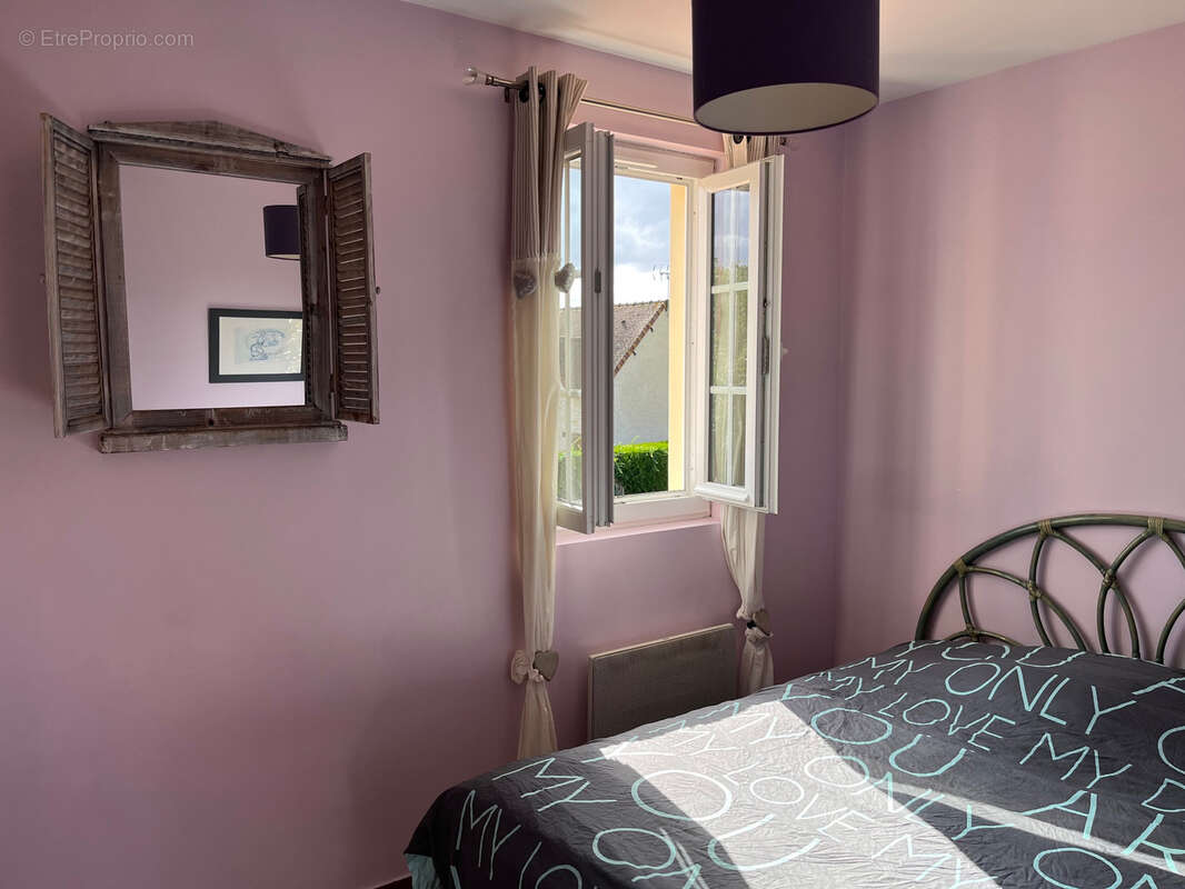 Maison à SAINT-ILLIERS-LE-BOIS