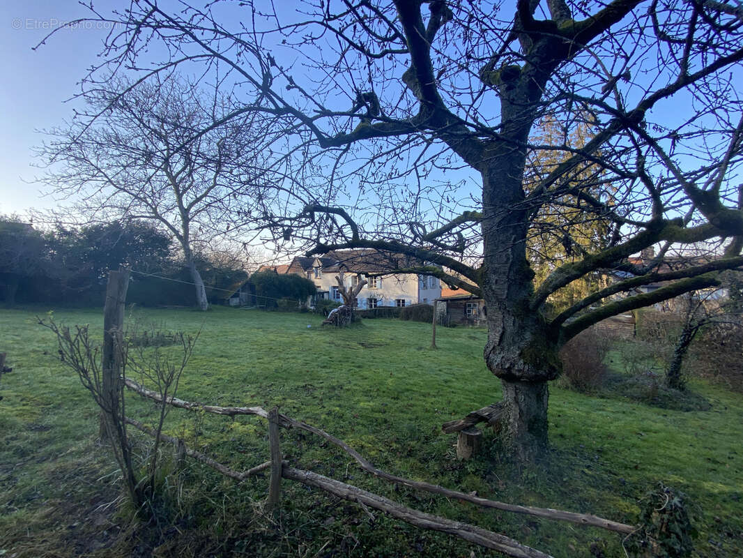 Maison à AMBLAINVILLE