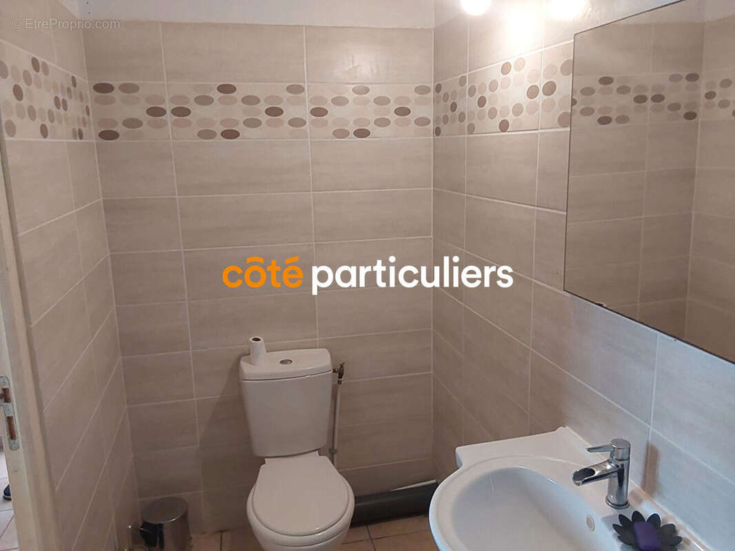 Terrain à CAPESTERRE-DE-MARIE-GALANTE