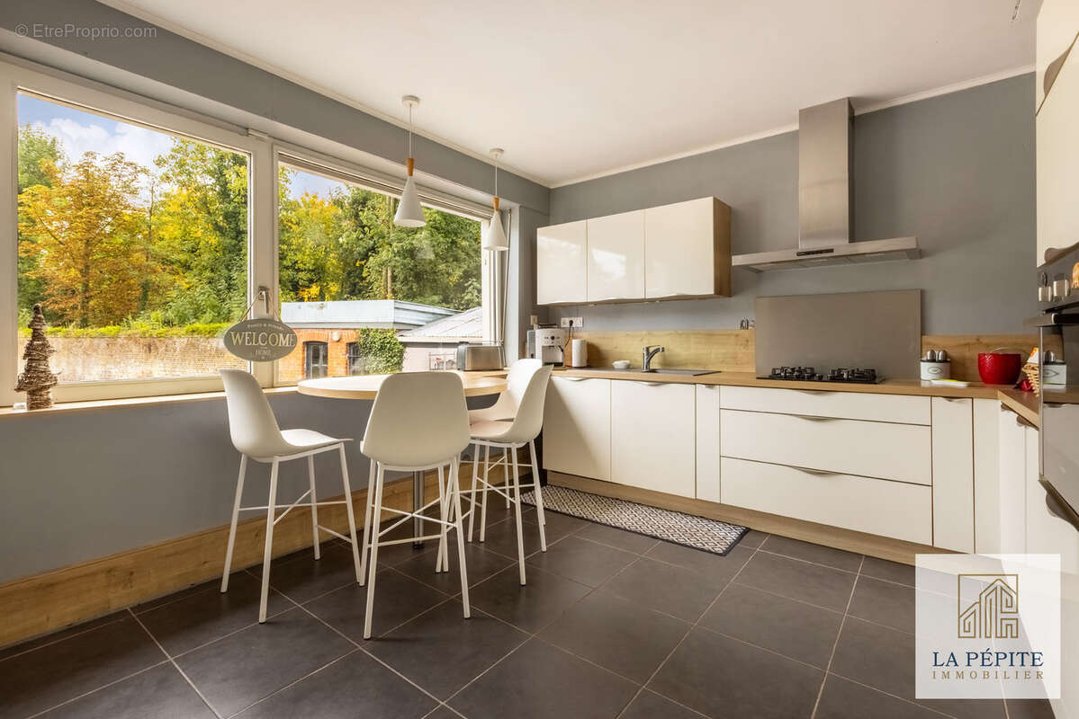 Maison à CONDE-SUR-L&#039;ESCAUT