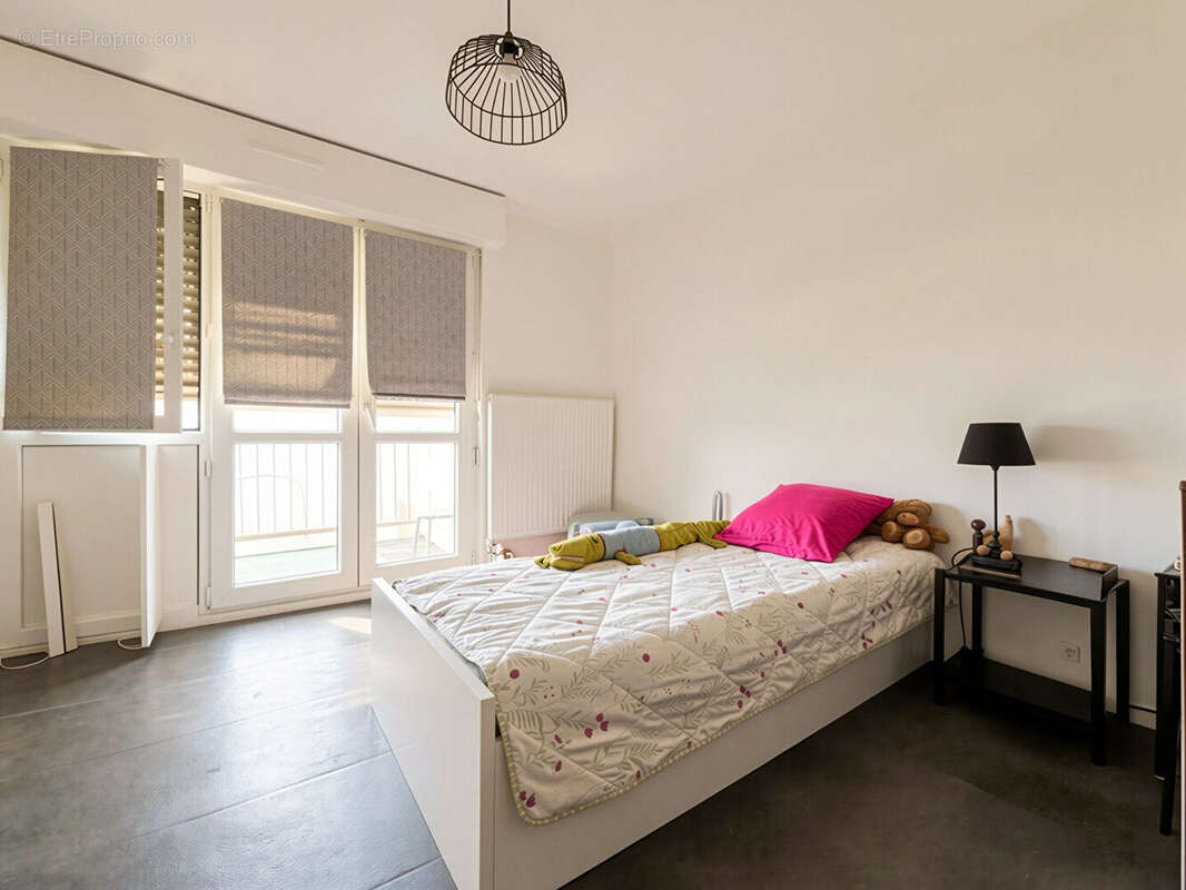 Appartement f2 loue residence albert ier briey - photo 4