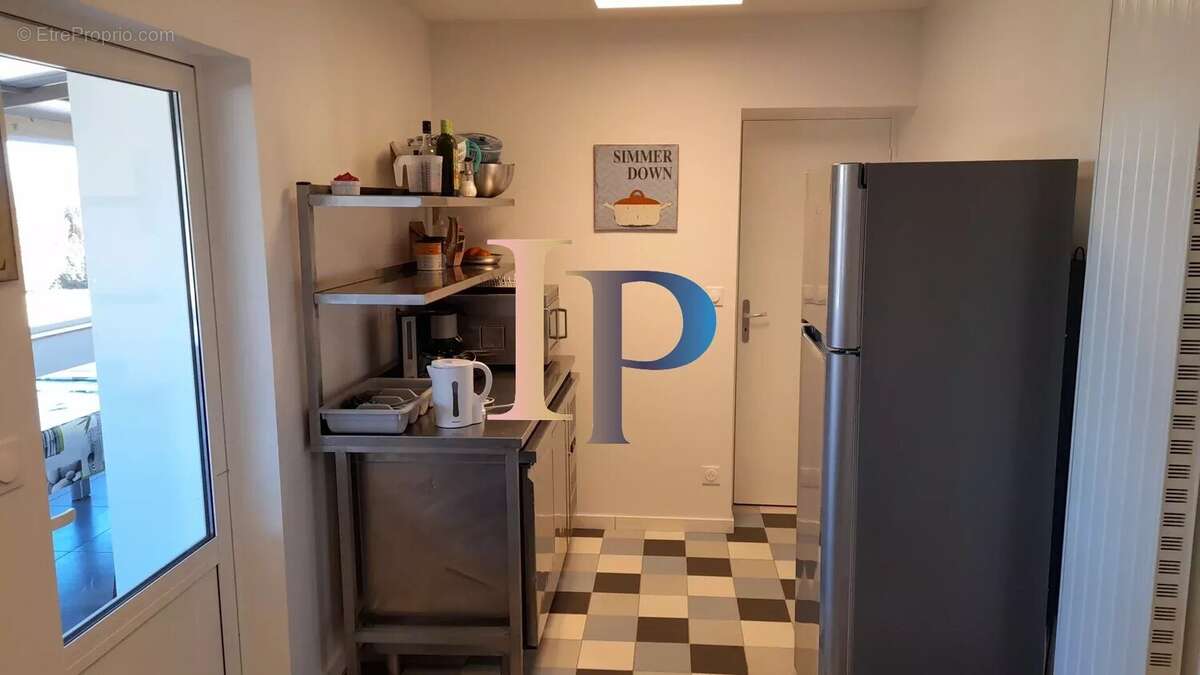 Maison à LA CLAYETTE