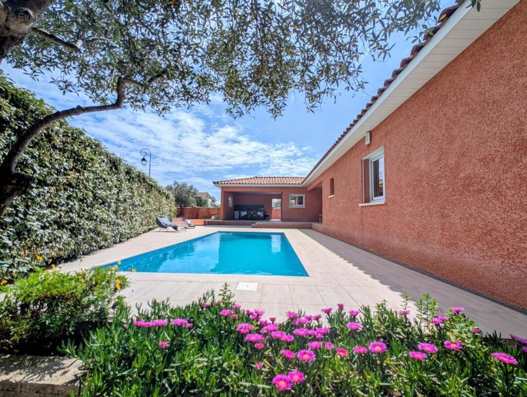 Maison à USCLAS-D'HERAULT