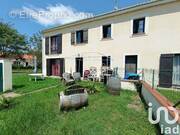 Photo 1 - Maison à SAINT-HILAIRE-DE-LUSIGNAN