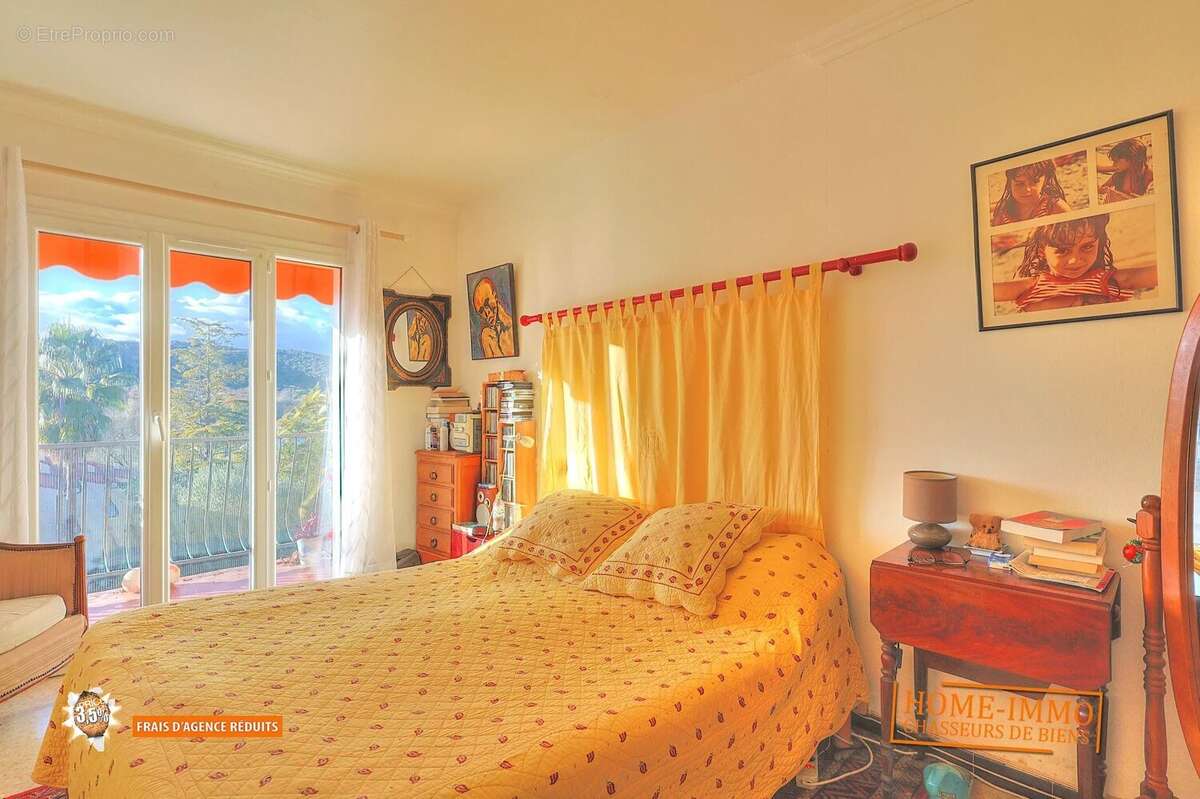 Appartement à VILLENEUVE-LOUBET