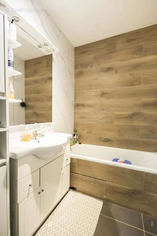 Appartement à LYON-8E