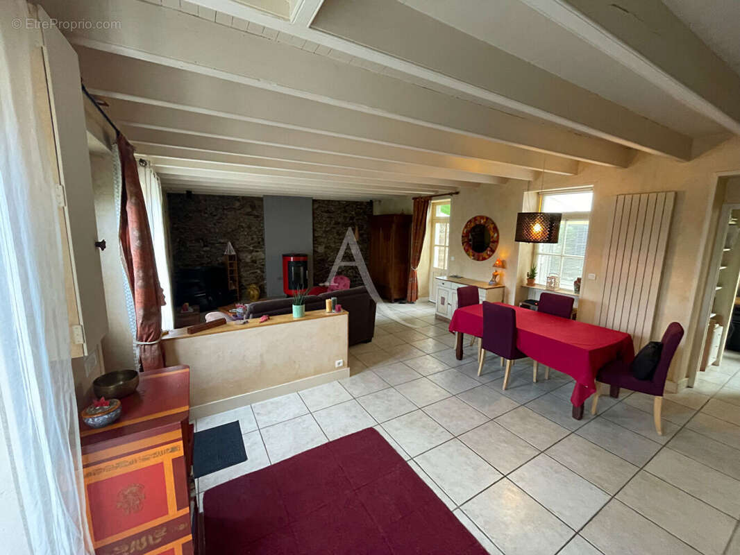 Maison à SAINT-PHILBERT-DE-GRAND-LIEU