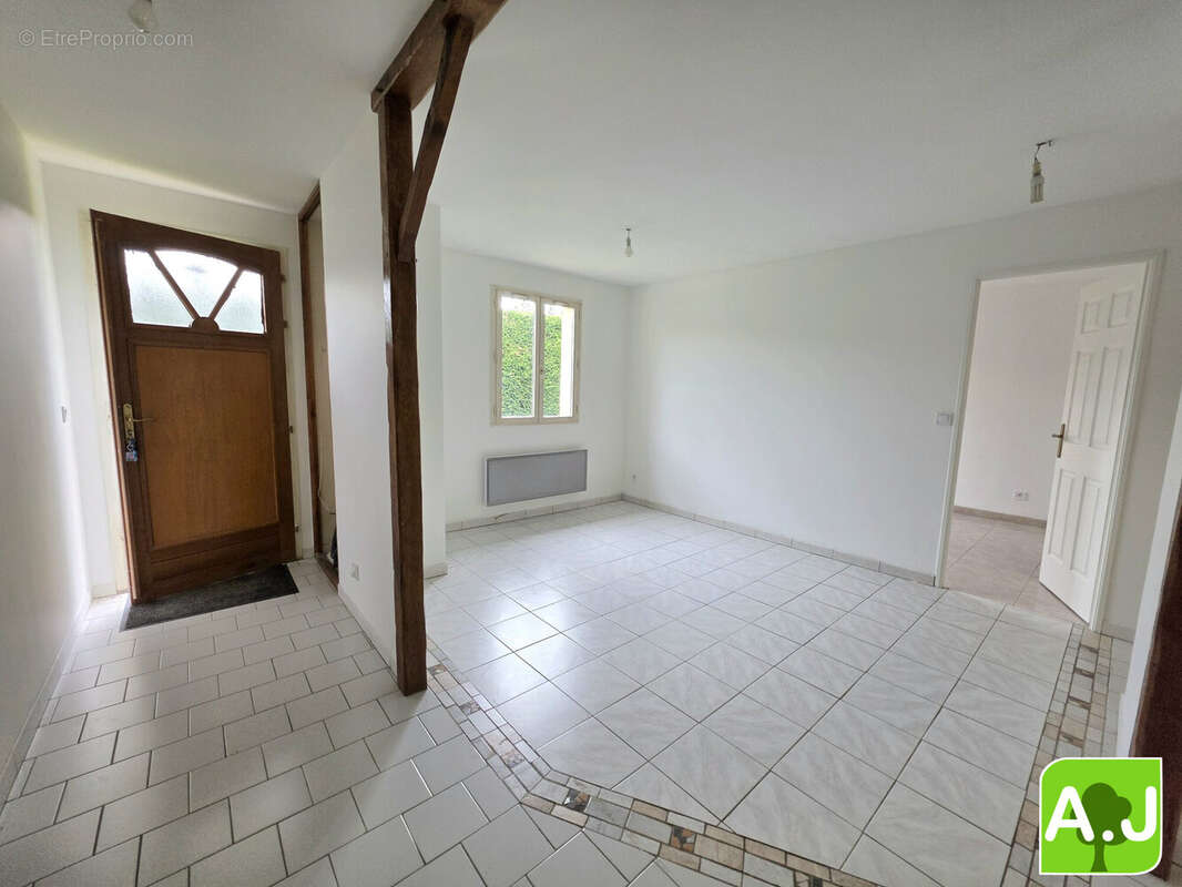 Maison à EZY-SUR-EURE