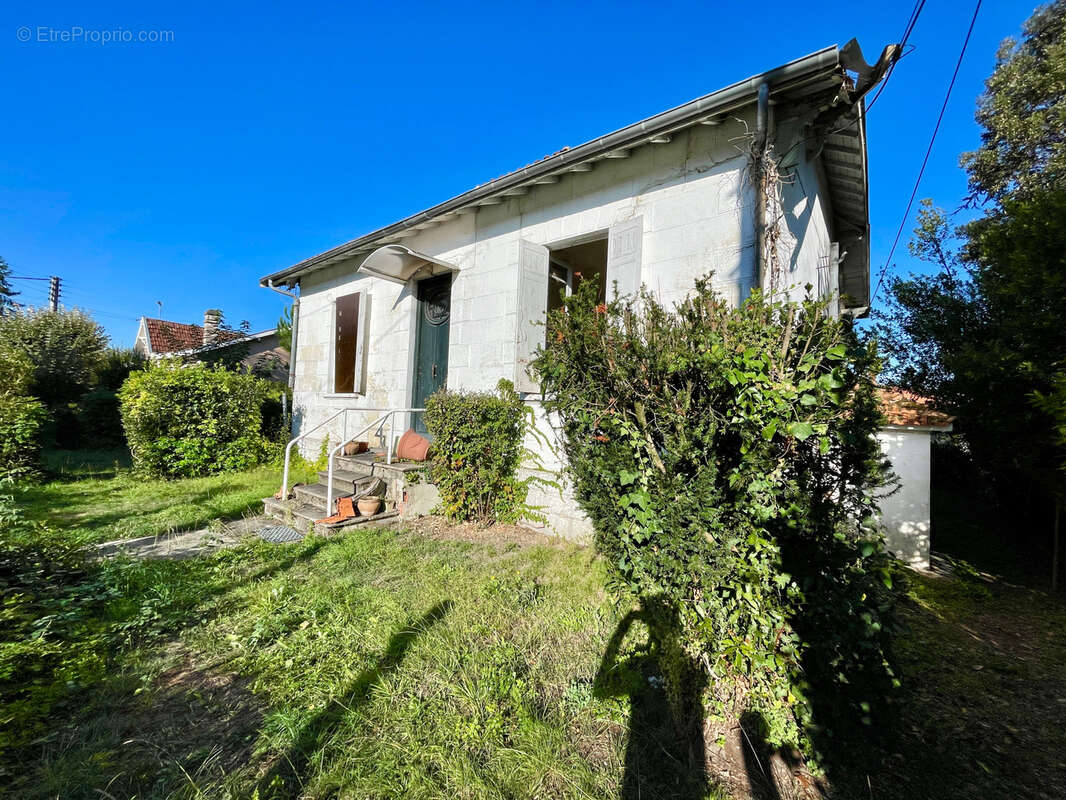 Maison à PESSAC