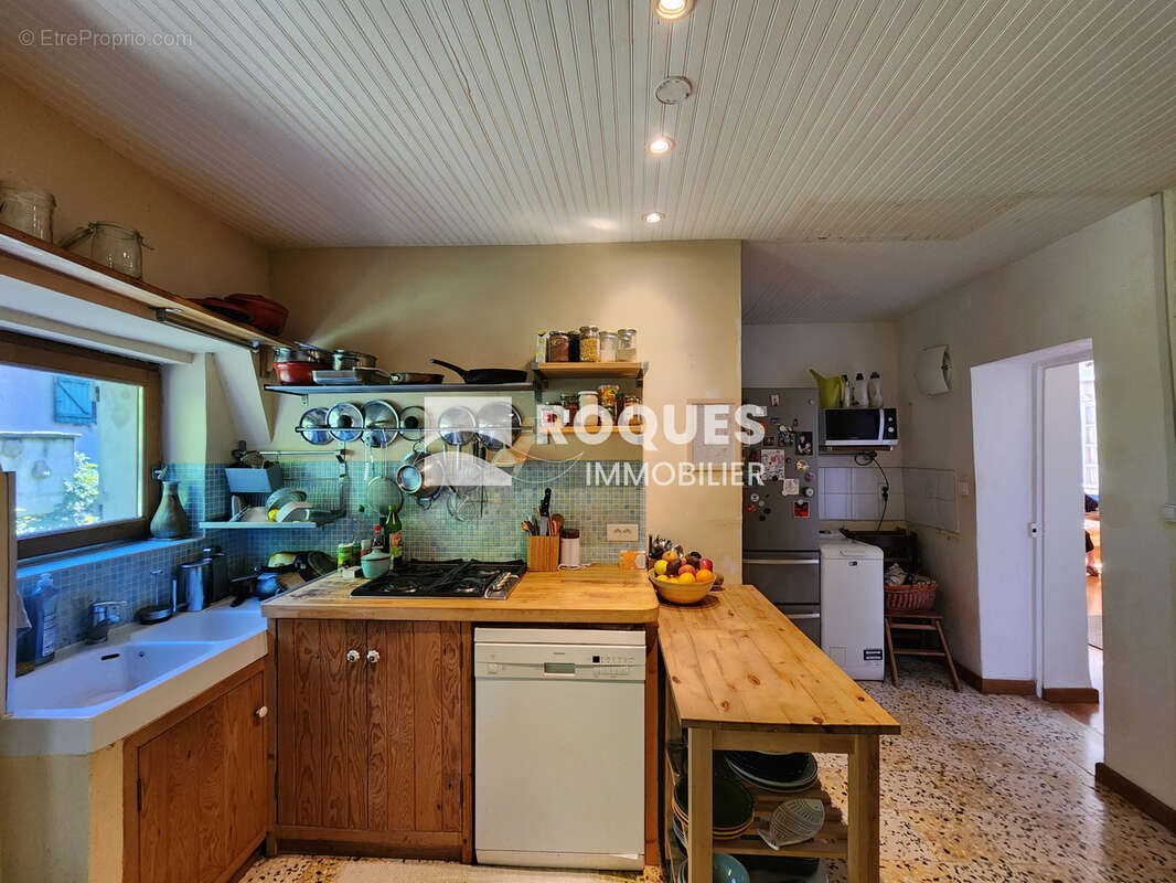 Les Plans, Maison de village avec terrasse et jardin ! - photo 17