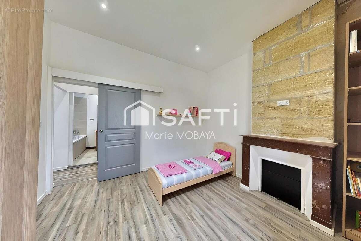 Photo 8 - Maison à SALIGNAC