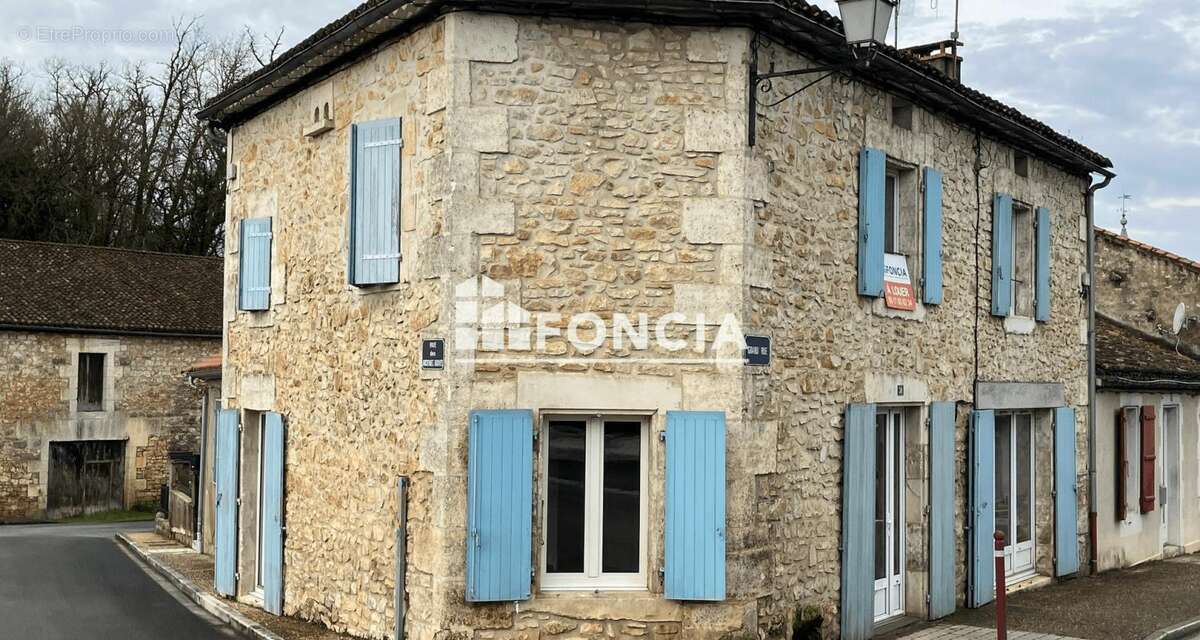 Appartement à MARTHON