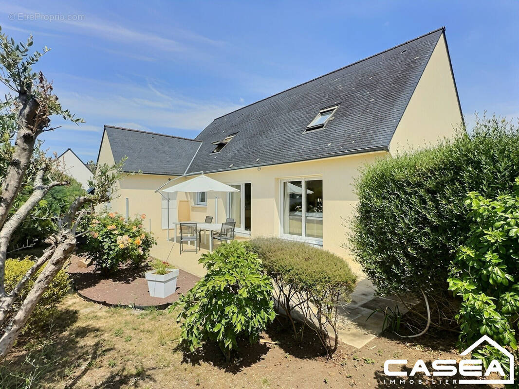 Maison à LOCTUDY