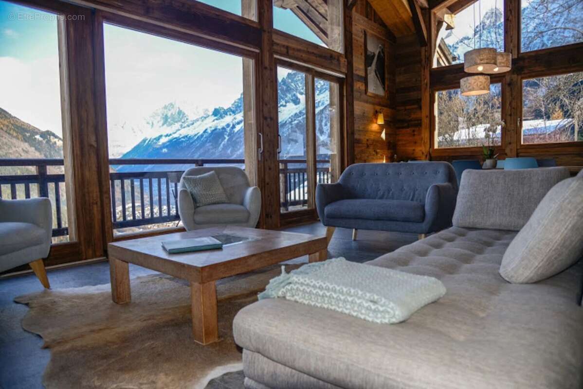 Maison à LES HOUCHES