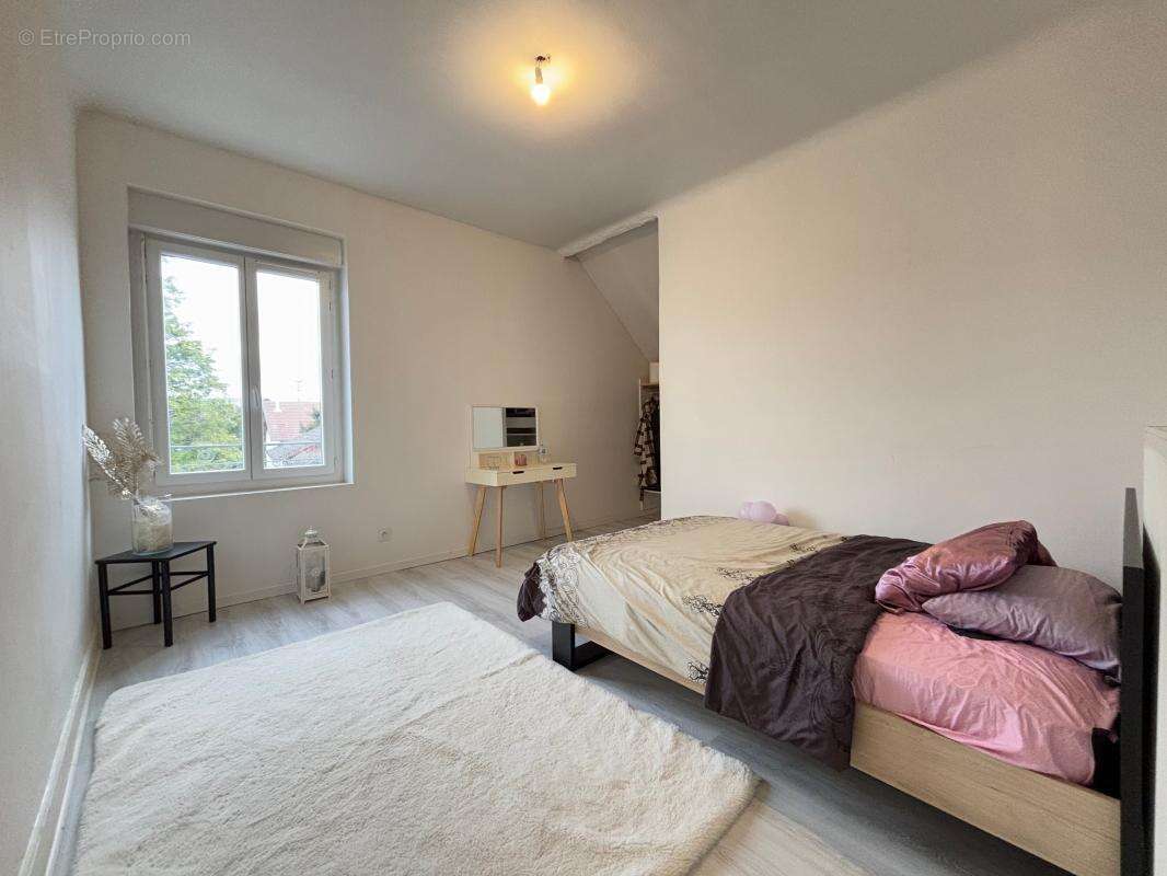 Maison à LES ABRETS