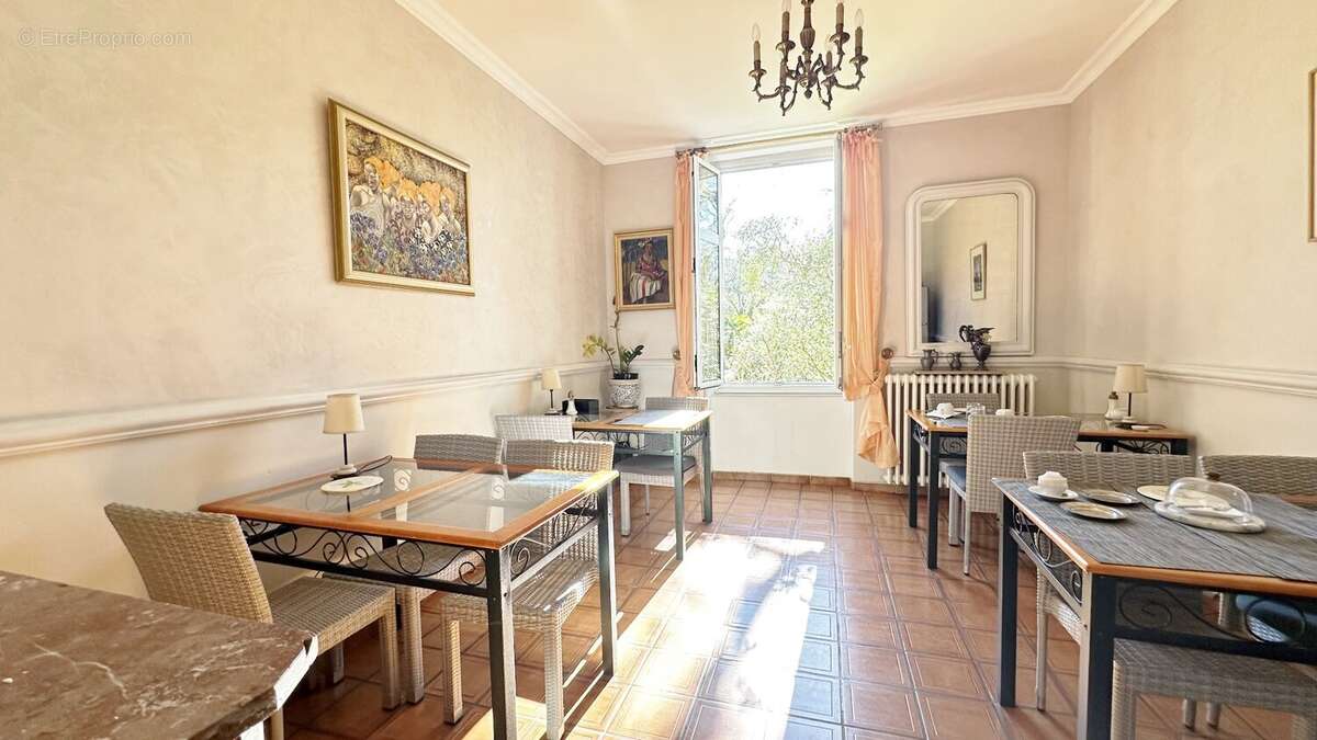 Maison à SAINT-JULIEN-EN-BORN