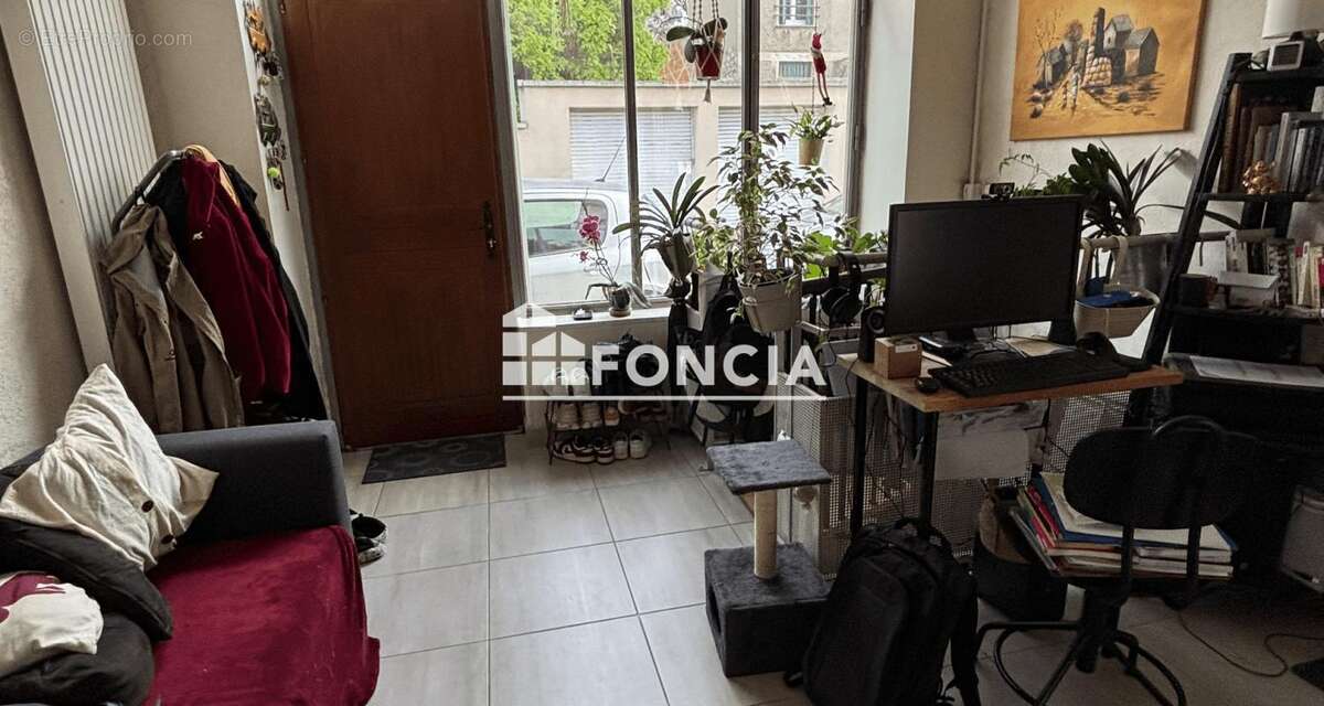 Appartement à SAINT-MAUR-DES-FOSSES