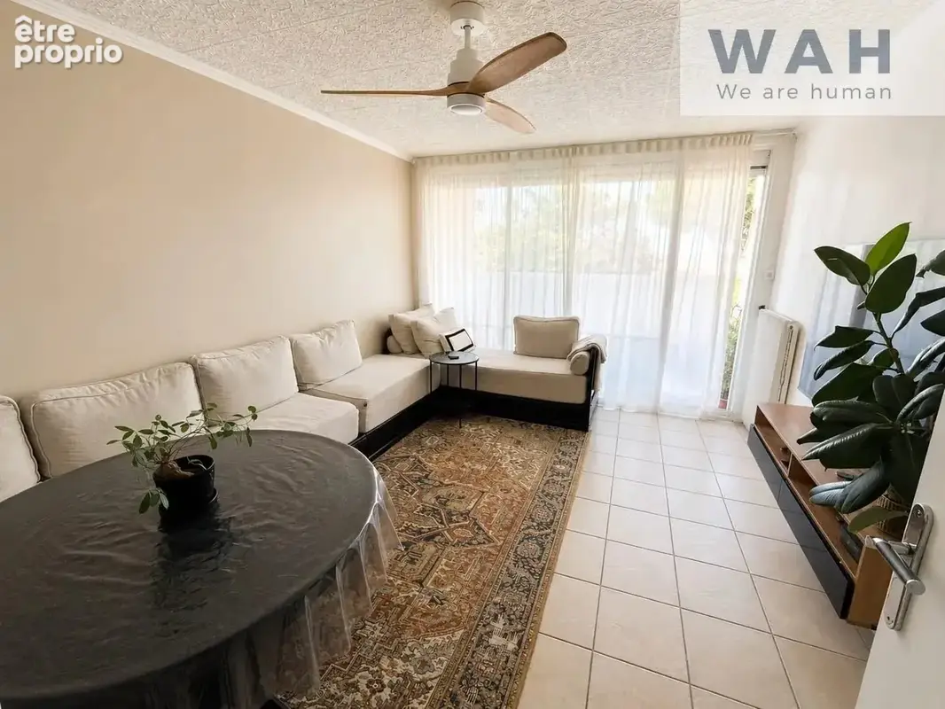 Appartement à LUNEL