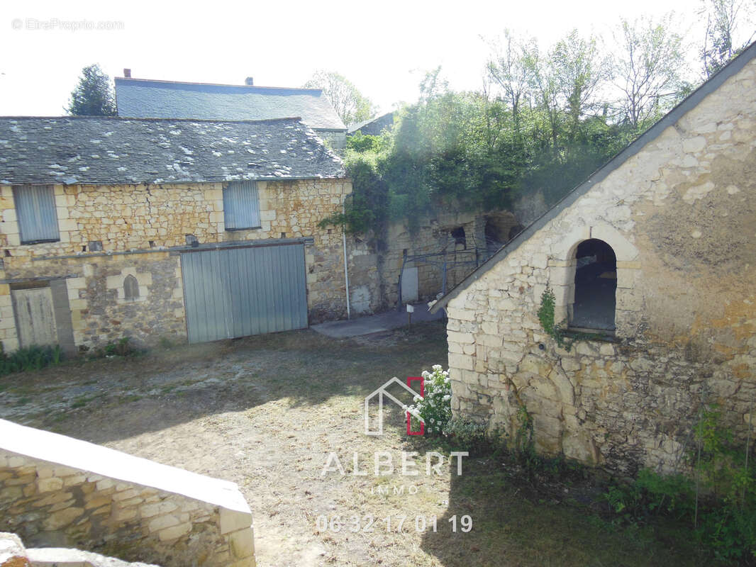 Maison à GENNES