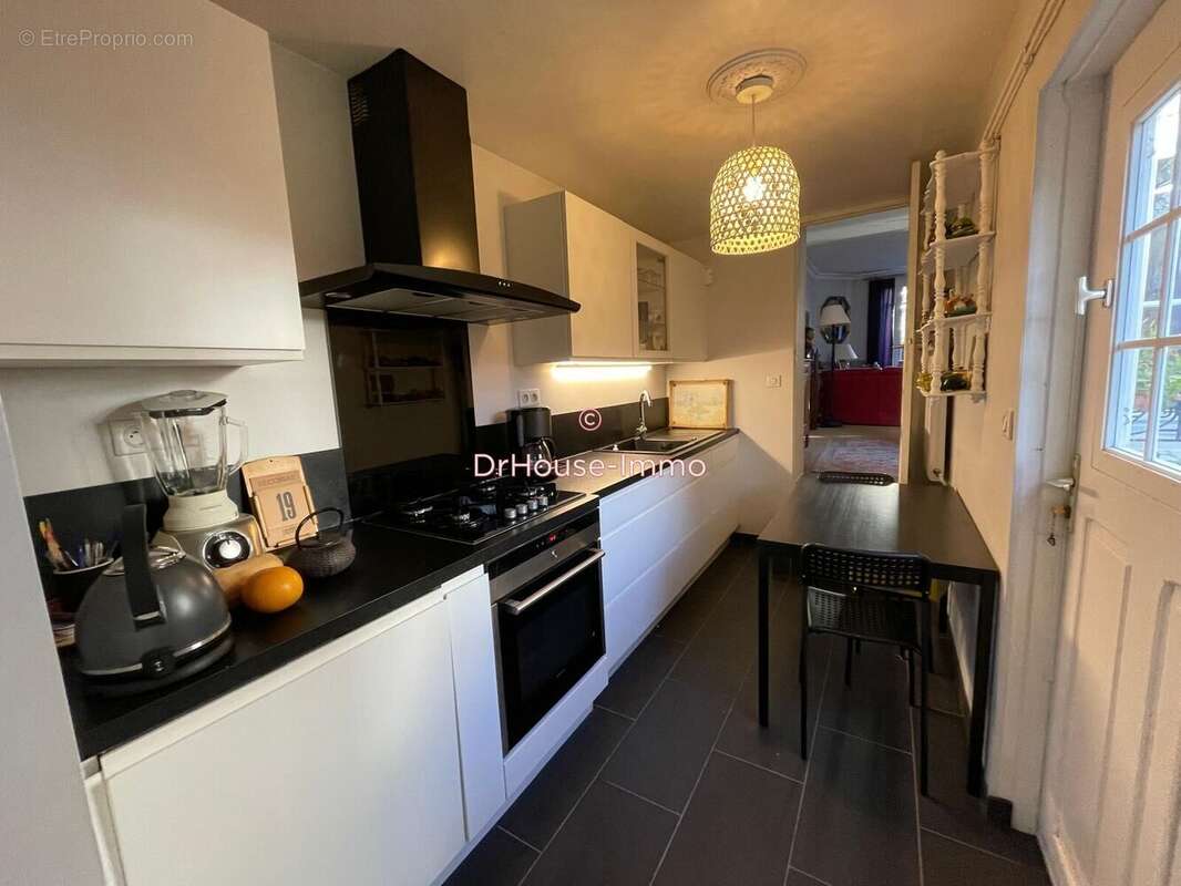 Maison à MANTES-LA-VILLE