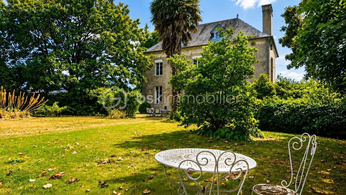 Manoir de caractère du XIXᵉ siècle – Un projet de vie aux portes de Fougères - photo 2