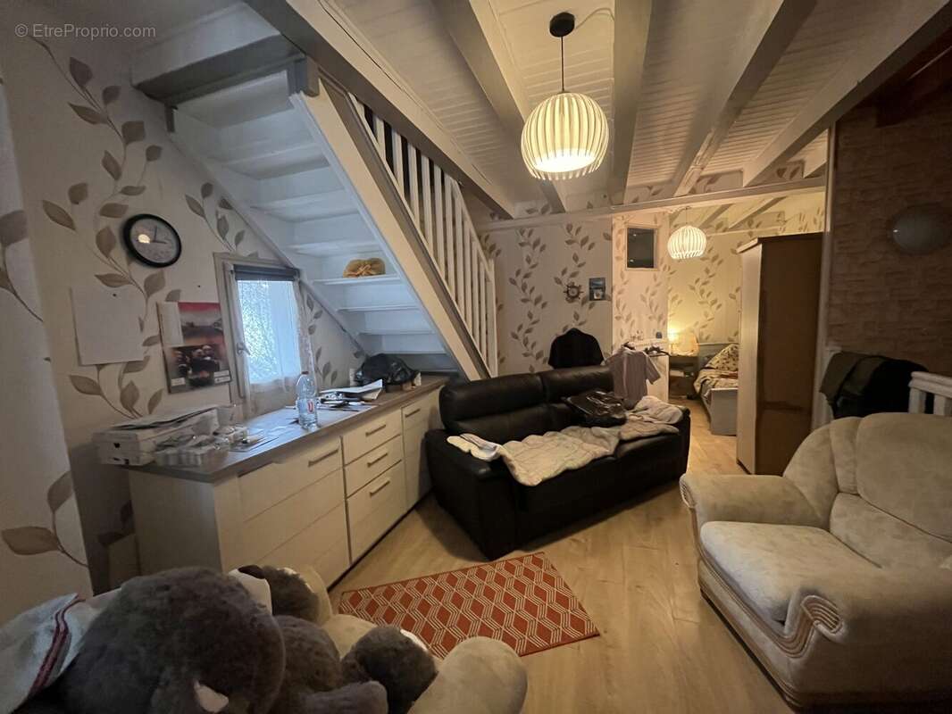 Maison à NERIS-LES-BAINS